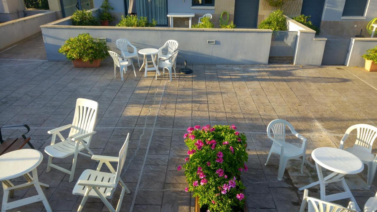 Apartaments Las Carolinas Sant Carles De La Rapita Ngoại thất bức ảnh